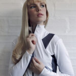 RESORT ZIP TOP WHITE